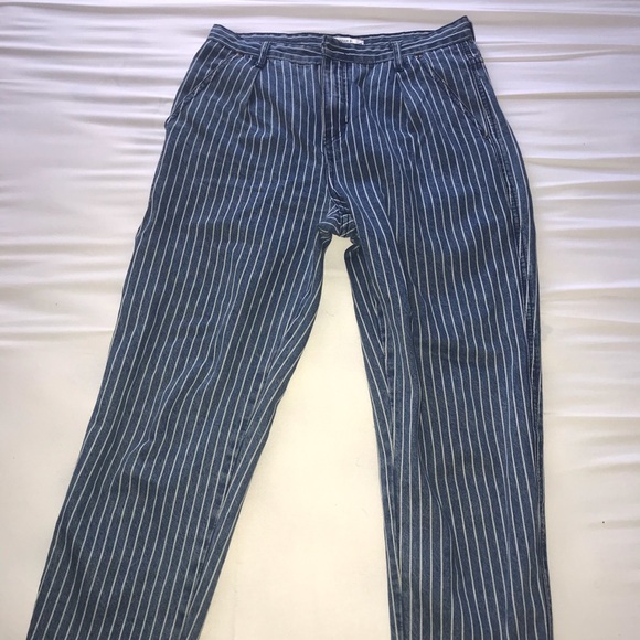 Forever 21 Jeans - Picture 1 of 5